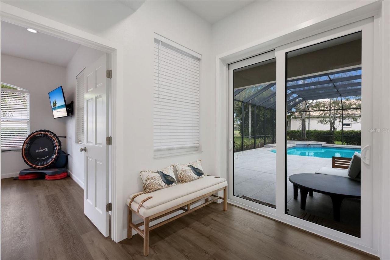 8009 Royal Birkdale Circle, Lakewood Ranch, FL 34202 Photo