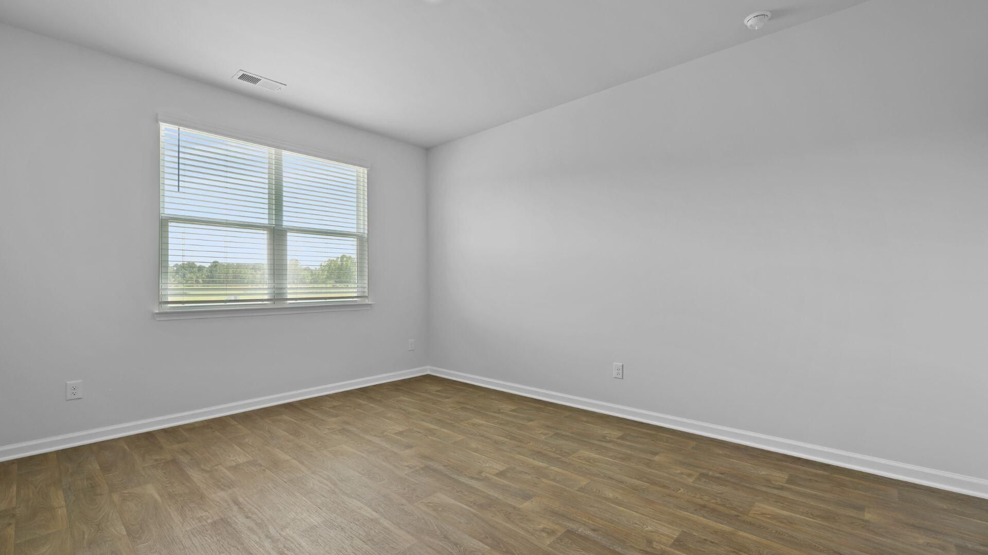 128 Hopkins Street Photo 14
