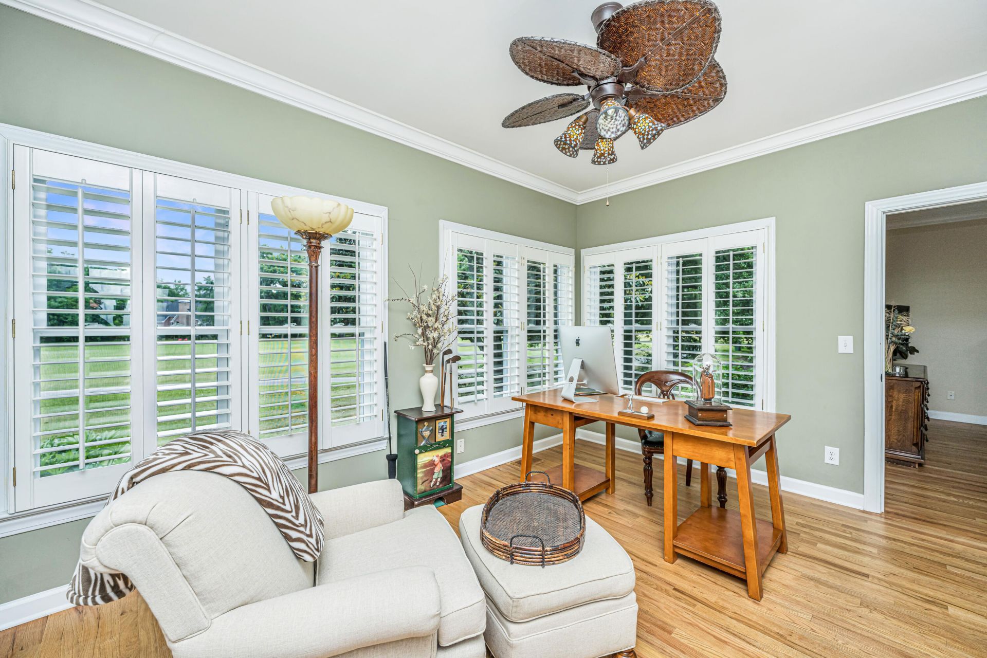 8608 Timbermarsh Lane Photo 13