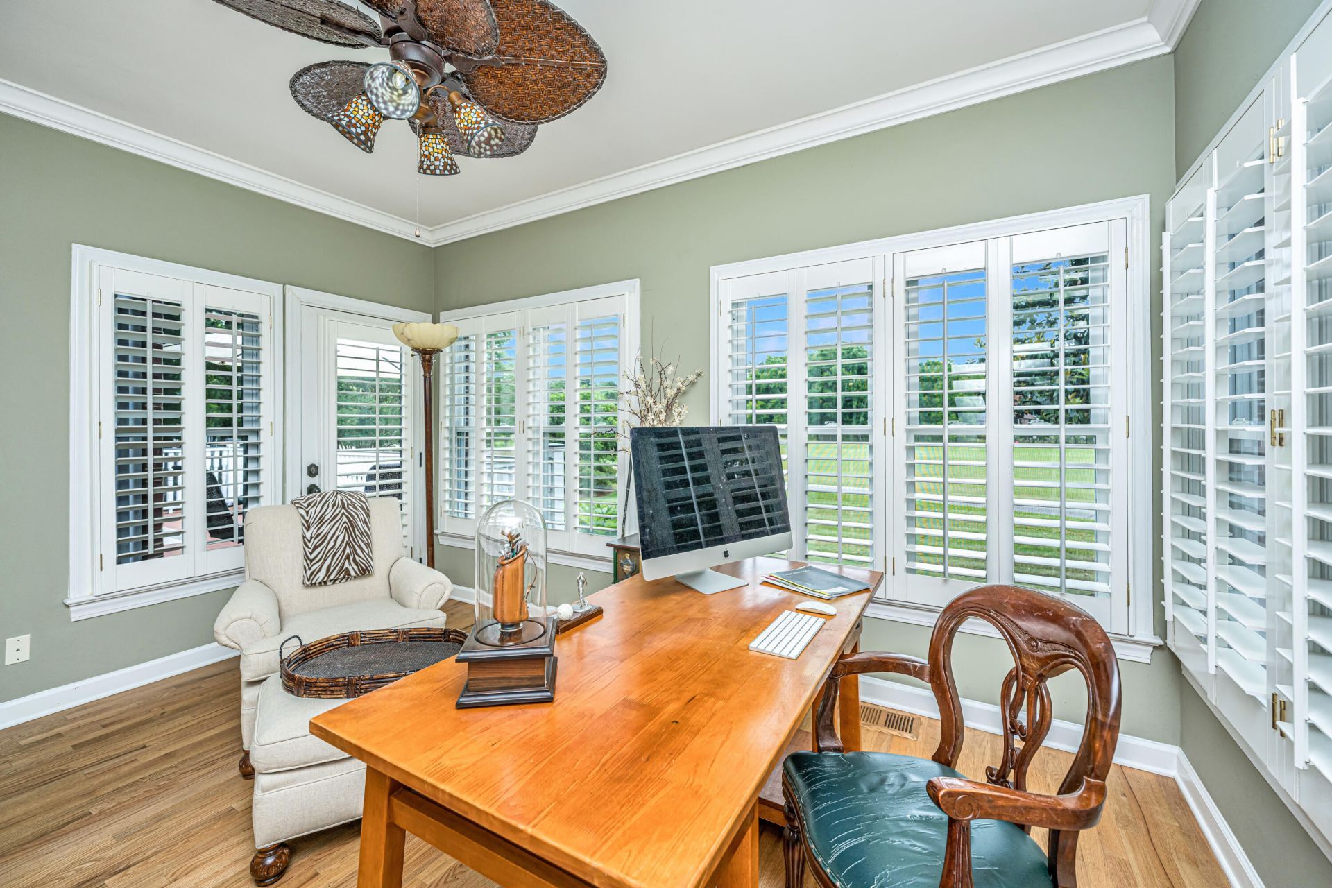 8608 Timbermarsh Lane Photo 14