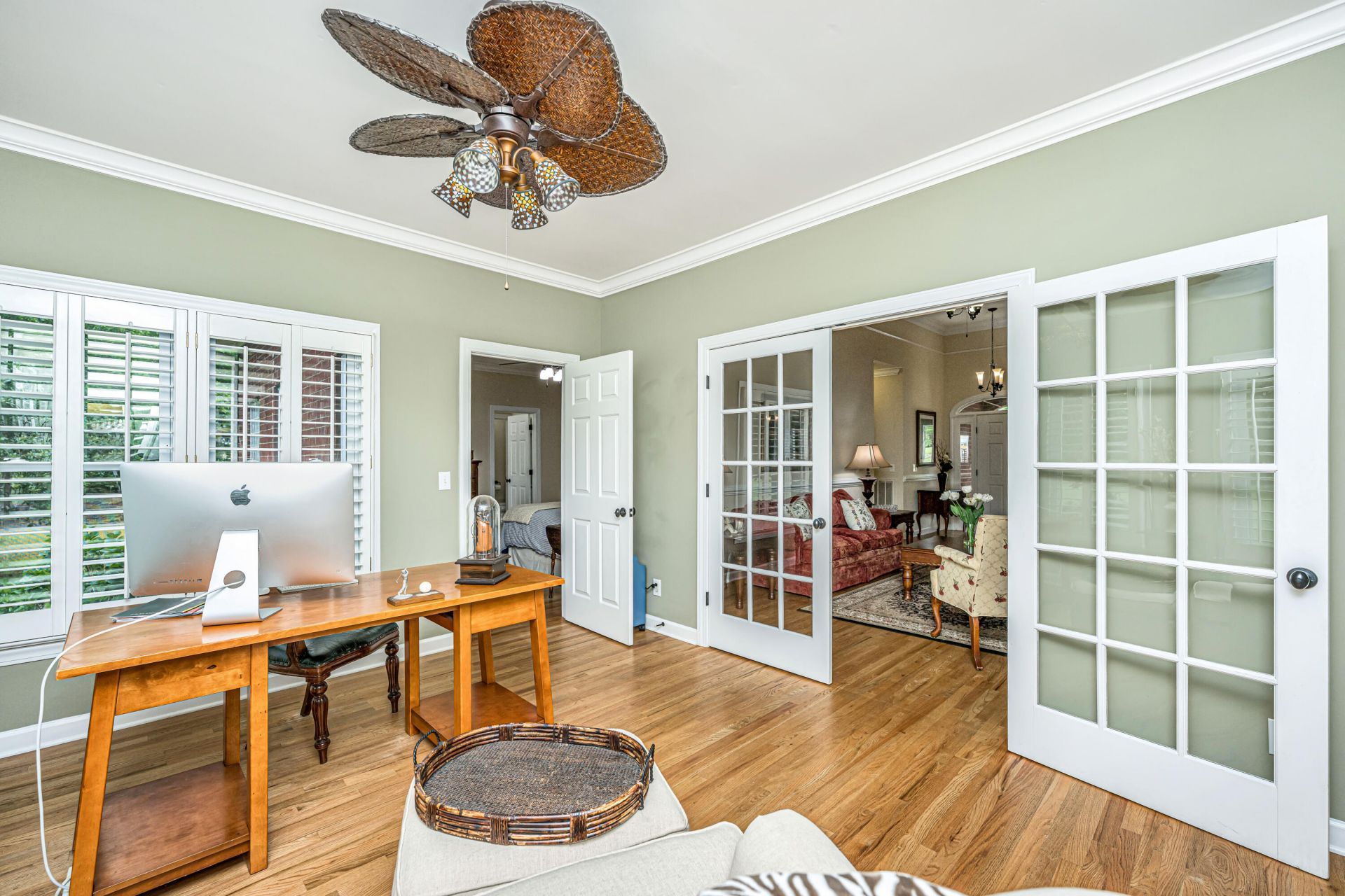 8608 Timbermarsh Lane Photo 15