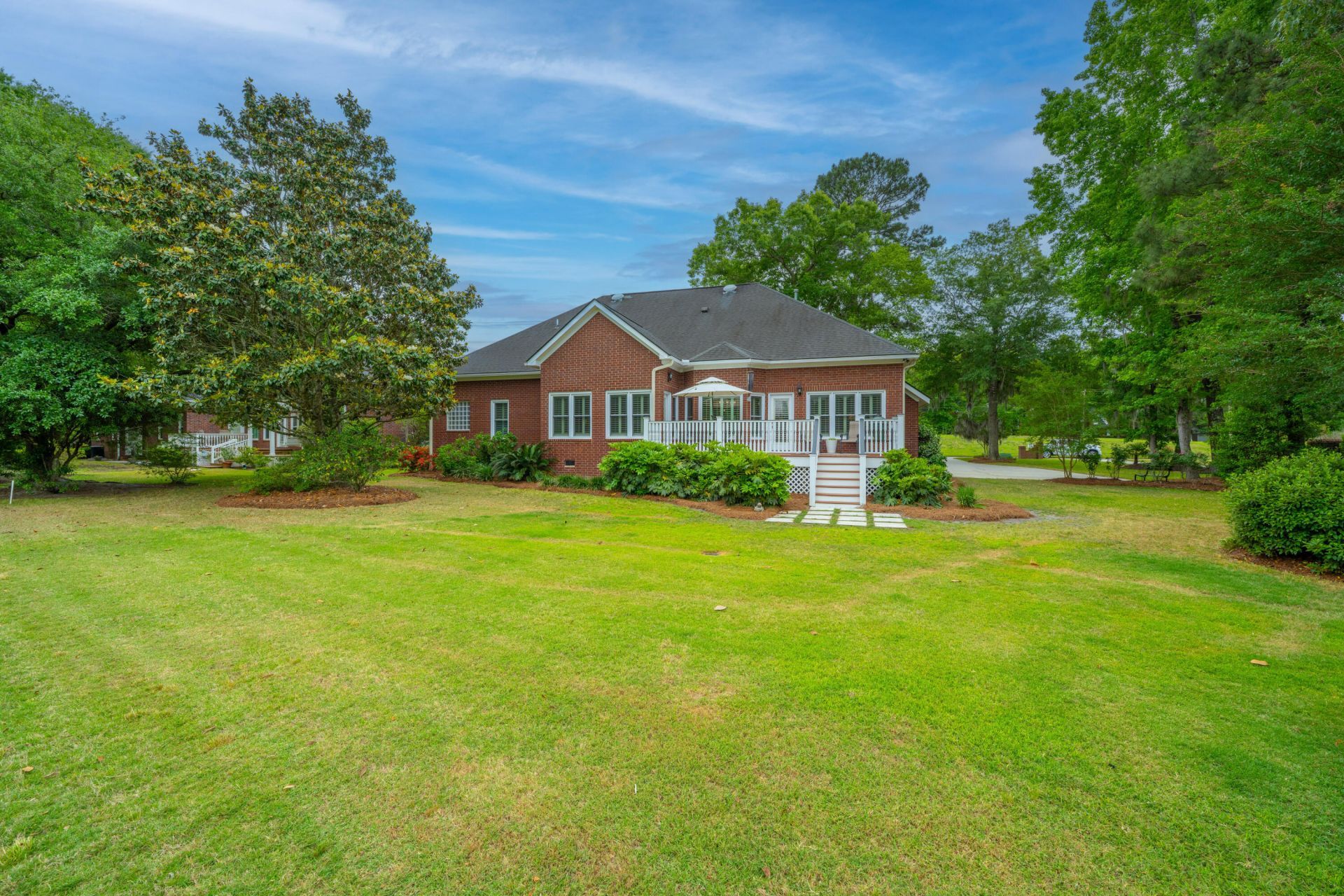 8608 Timbermarsh Lane Photo 46