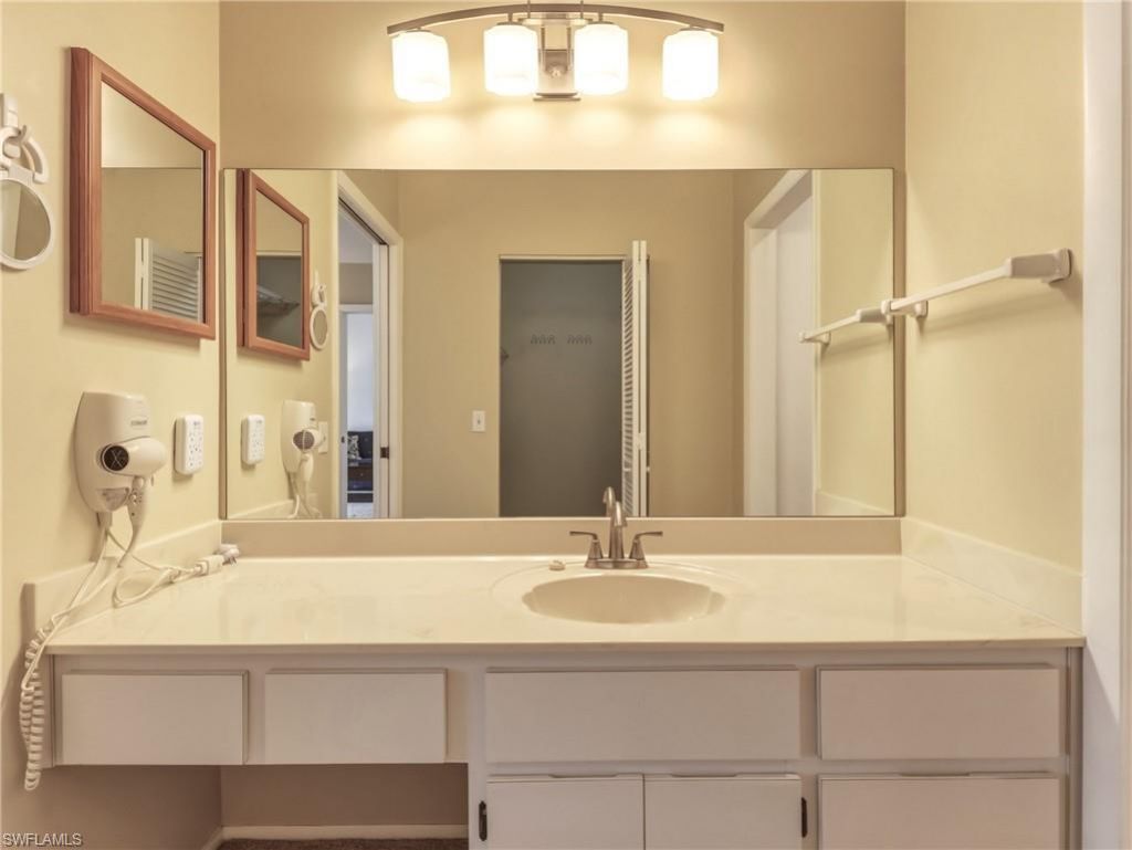 15452 Admiralty Cir, Unit 9, North Fort Myers, FL 33917 Photo