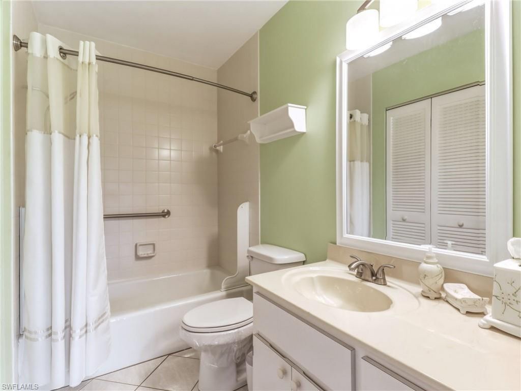 15452 Admiralty Cir, Unit 9, North Fort Myers, FL 33917 Photo