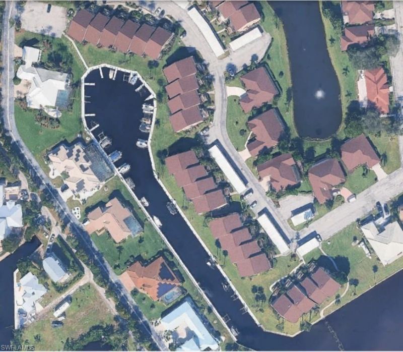 15452 Admiralty Cir, Unit 9, North Fort Myers, FL 33917 Photo