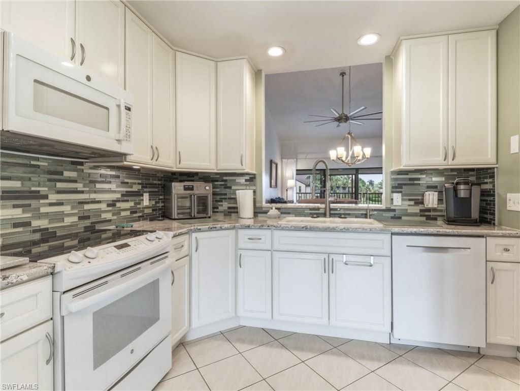 15452 Admiralty Cir, Unit 9, North Fort Myers, FL 33917 Photo
