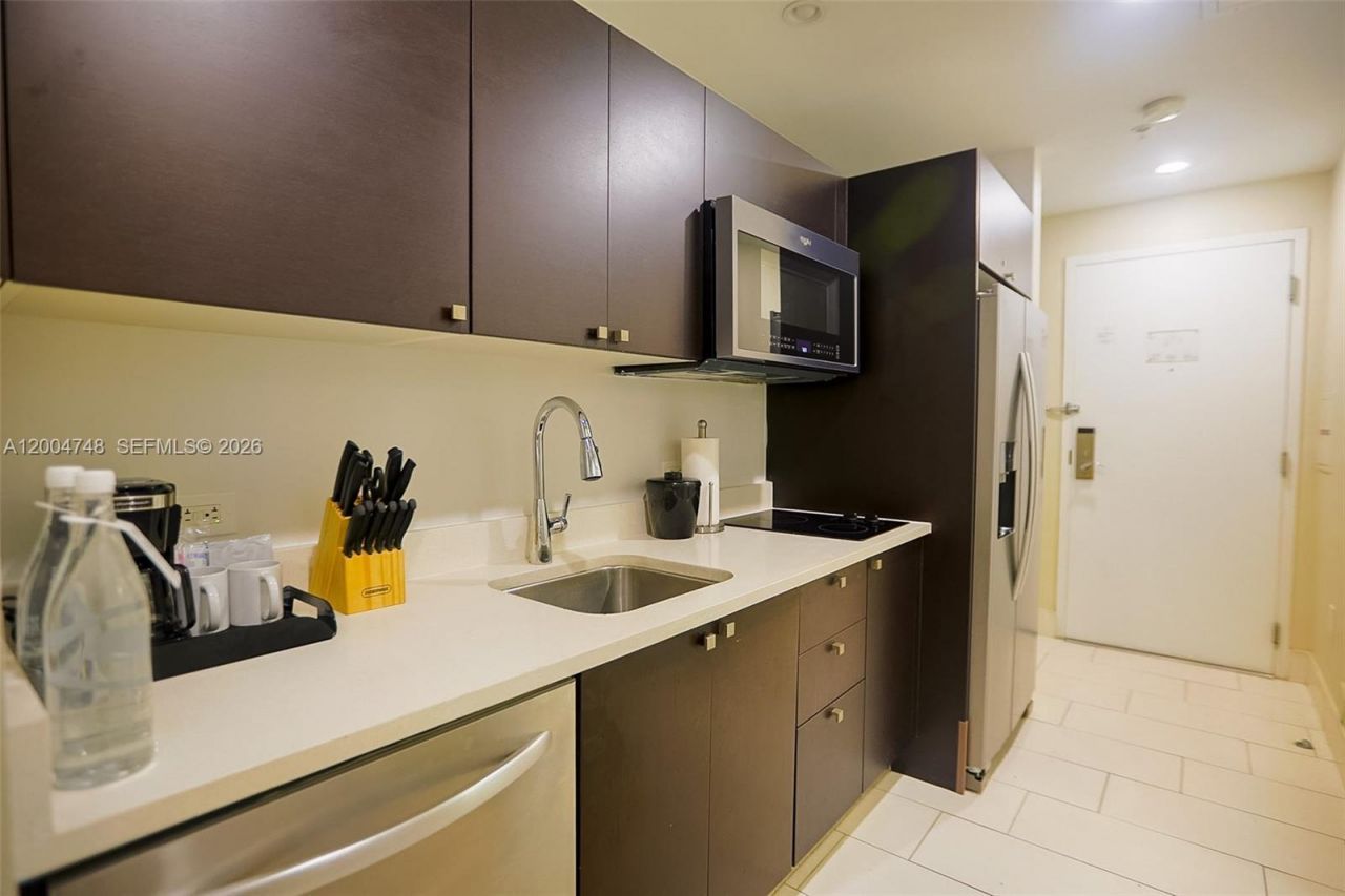 5300 NW 87th Ave , Unit 311, Doral, FL 33178 Photo