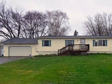 21585 County Road 197, Belgrade, MN 56312