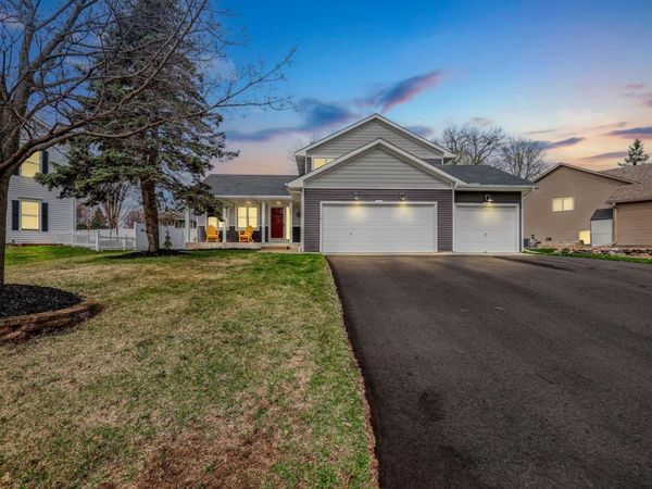 17079 Isleton Avenue , Lakeville, MN 55044