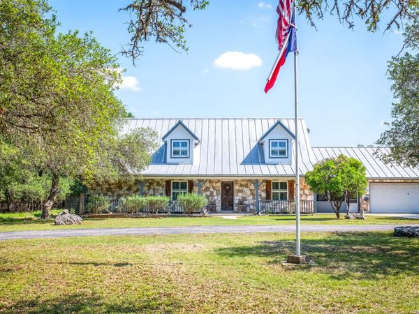 8580 SPRING BRANCH RD, Spring Branch, TX 78070