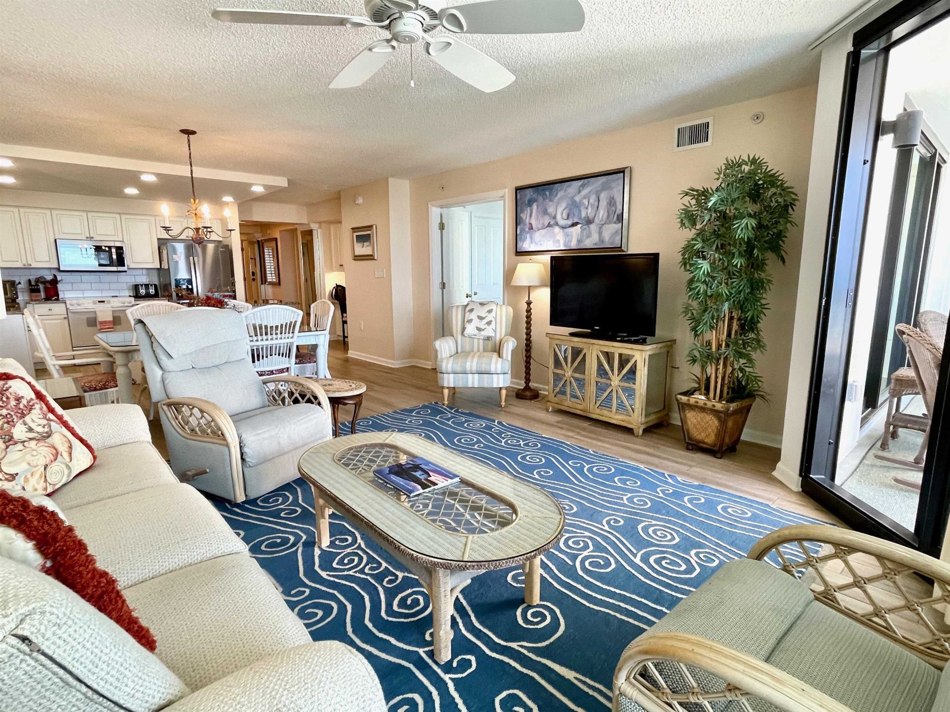 669 4-e Retreat Beach Circle Photo 13