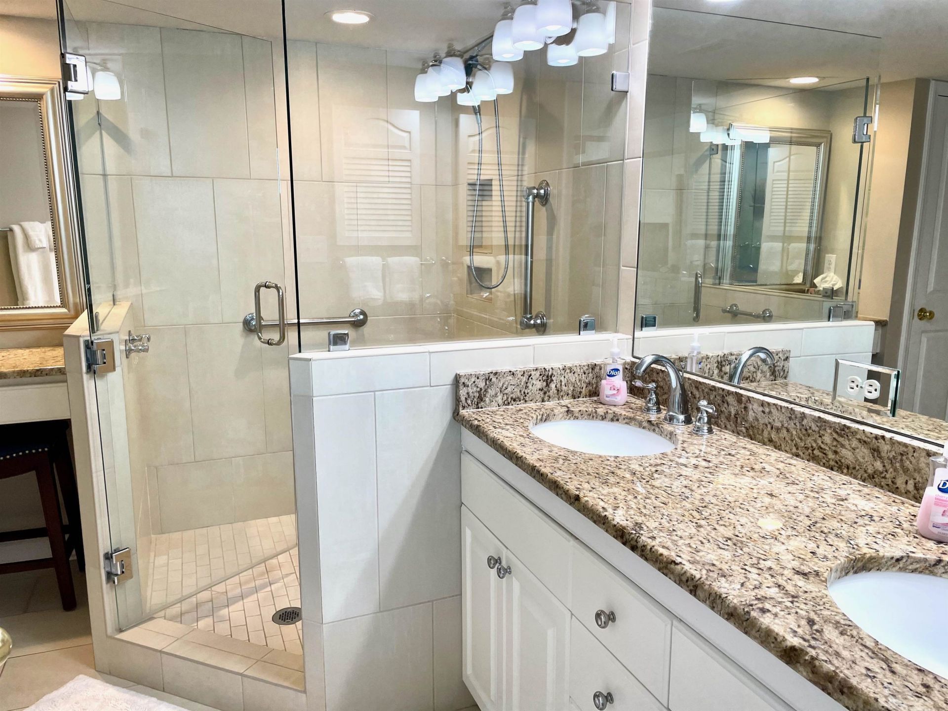 669 4-e Retreat Beach Circle Photo 19
