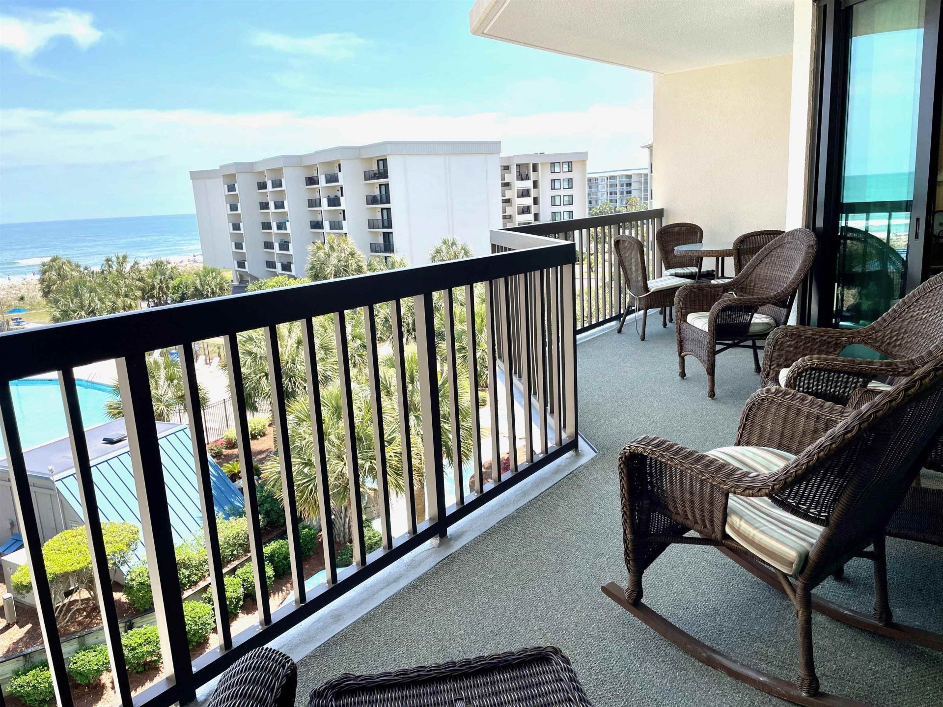 669 4-e Retreat Beach Circle Photo 26