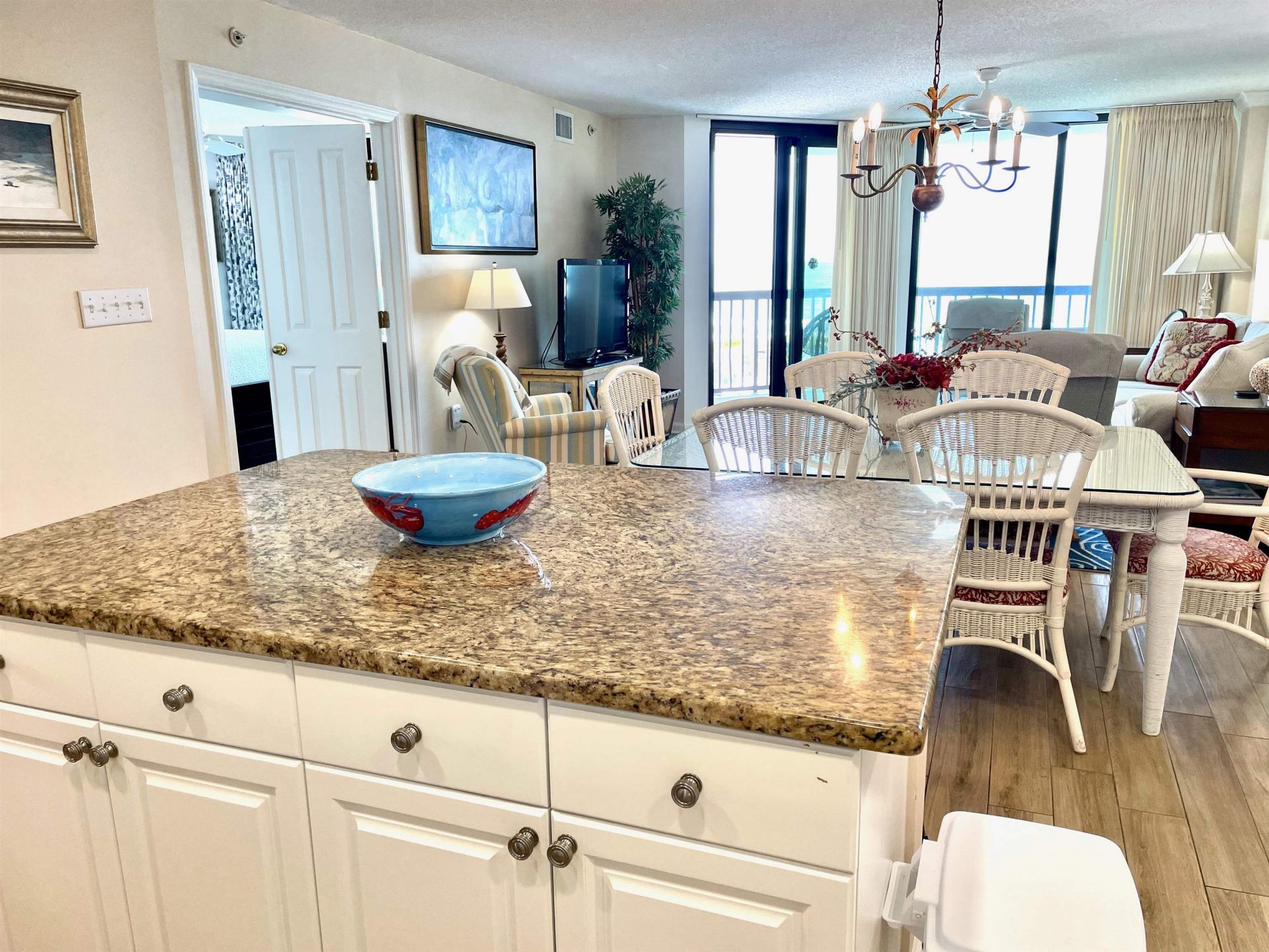 669 4-e Retreat Beach Circle Photo 8