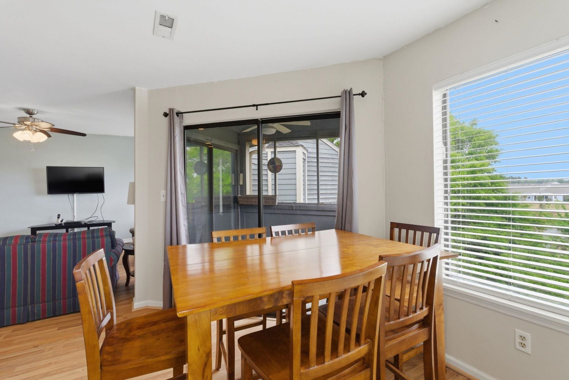 1101 Possum Trot Rd.  Photo 22