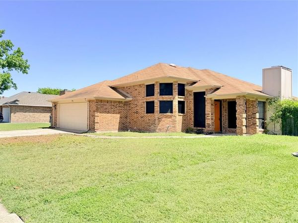 3101 Hillcrest Drive , Rowlett, TX 75088