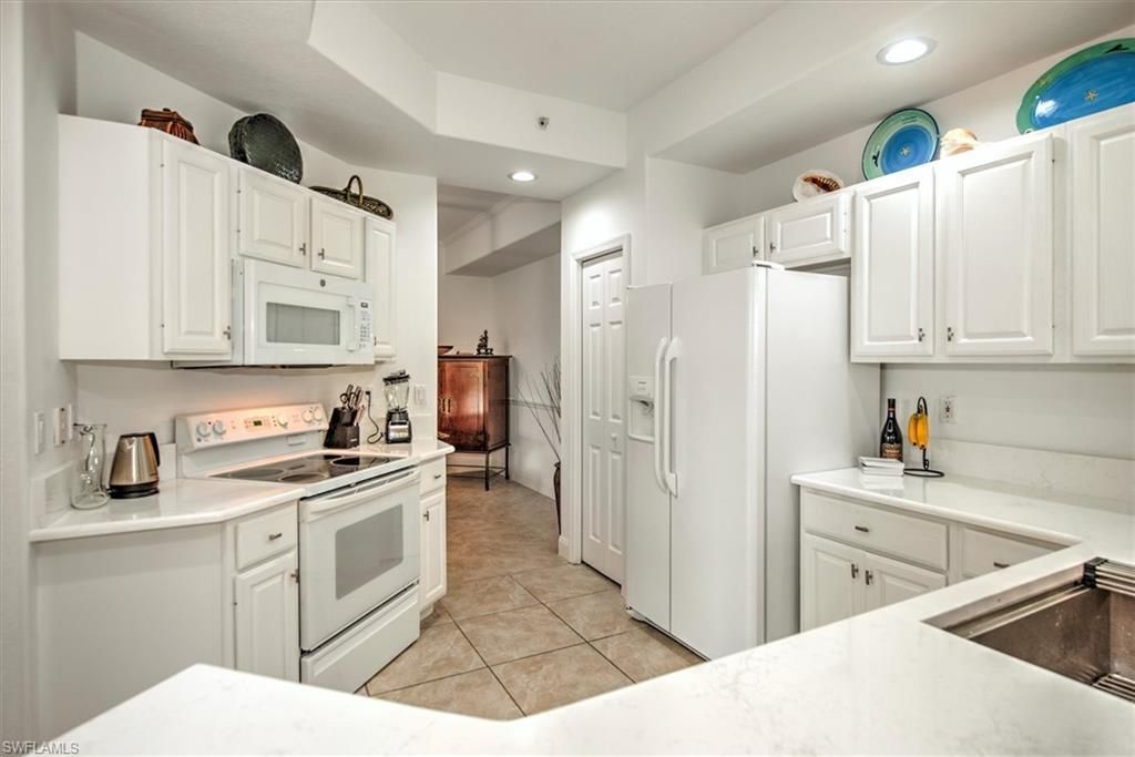 8385 Whisper Trace Ln, Unit N104, Naples, FL 34114 Photo