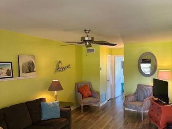 16 Vista Palm Lane, Unit 205, Vero Beach, FL 32962