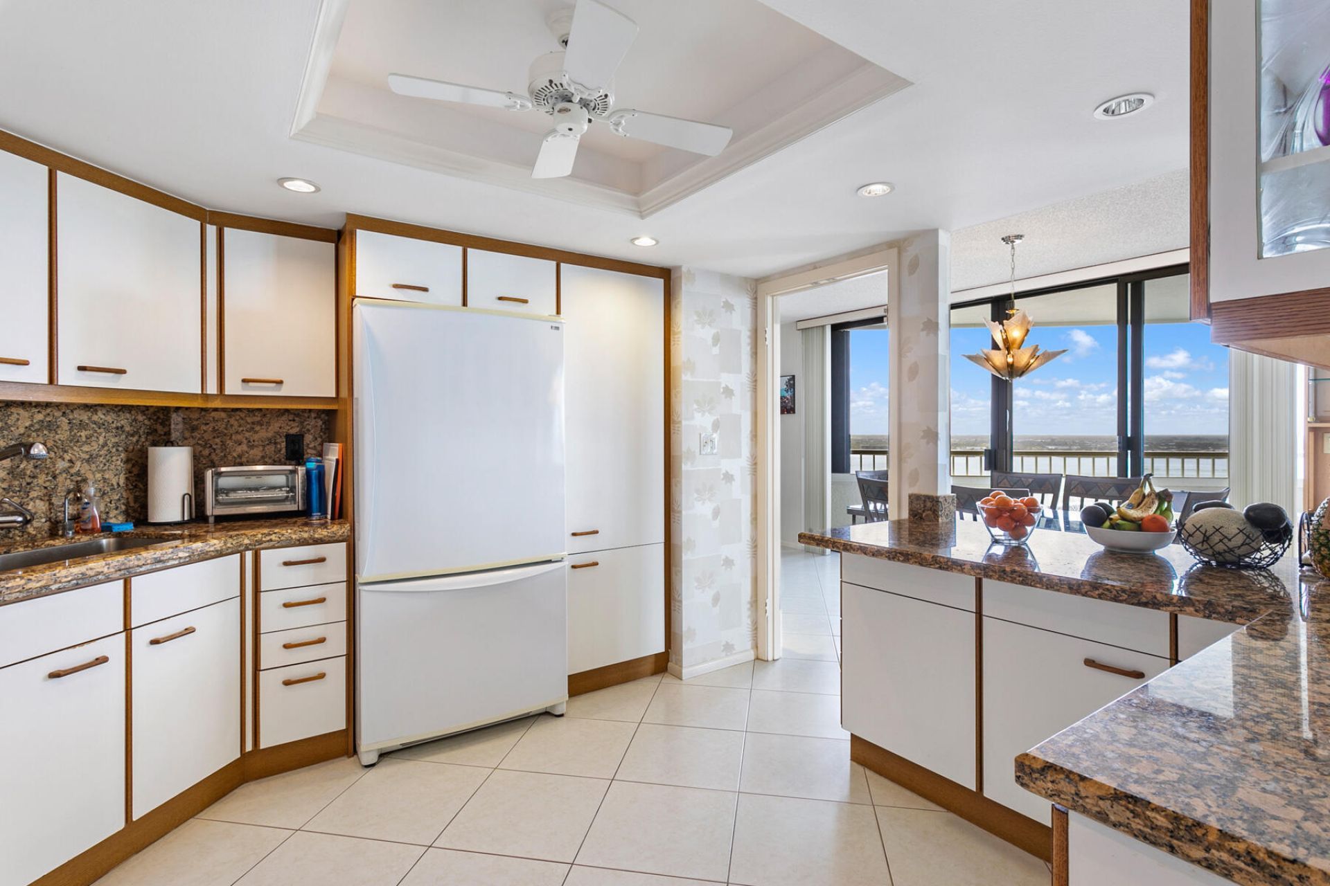 5070 N Ocean Drive, Unit 21c, Singer Island, FL 33404 Photo