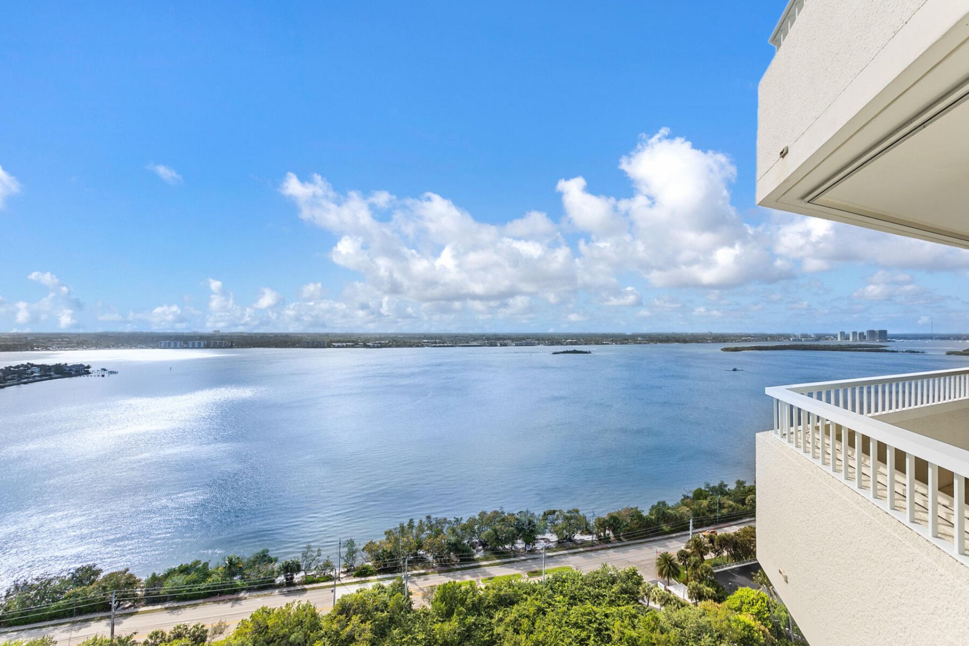 5070 N Ocean Drive, Unit 21c, Singer Island, FL 33404 Photo