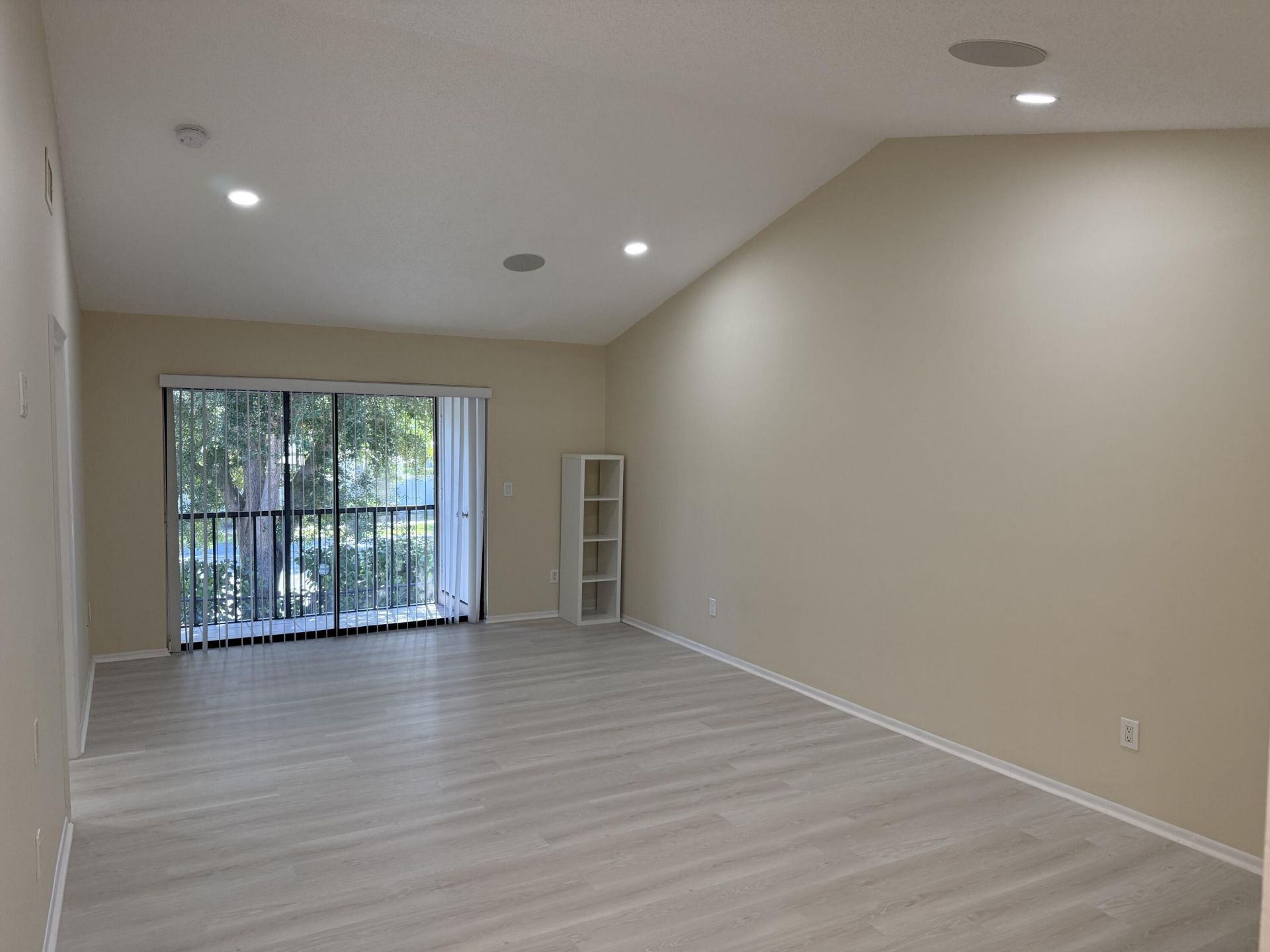 5150 E Club Circle, Unit 202, Boca Raton, FL 33487 Photo