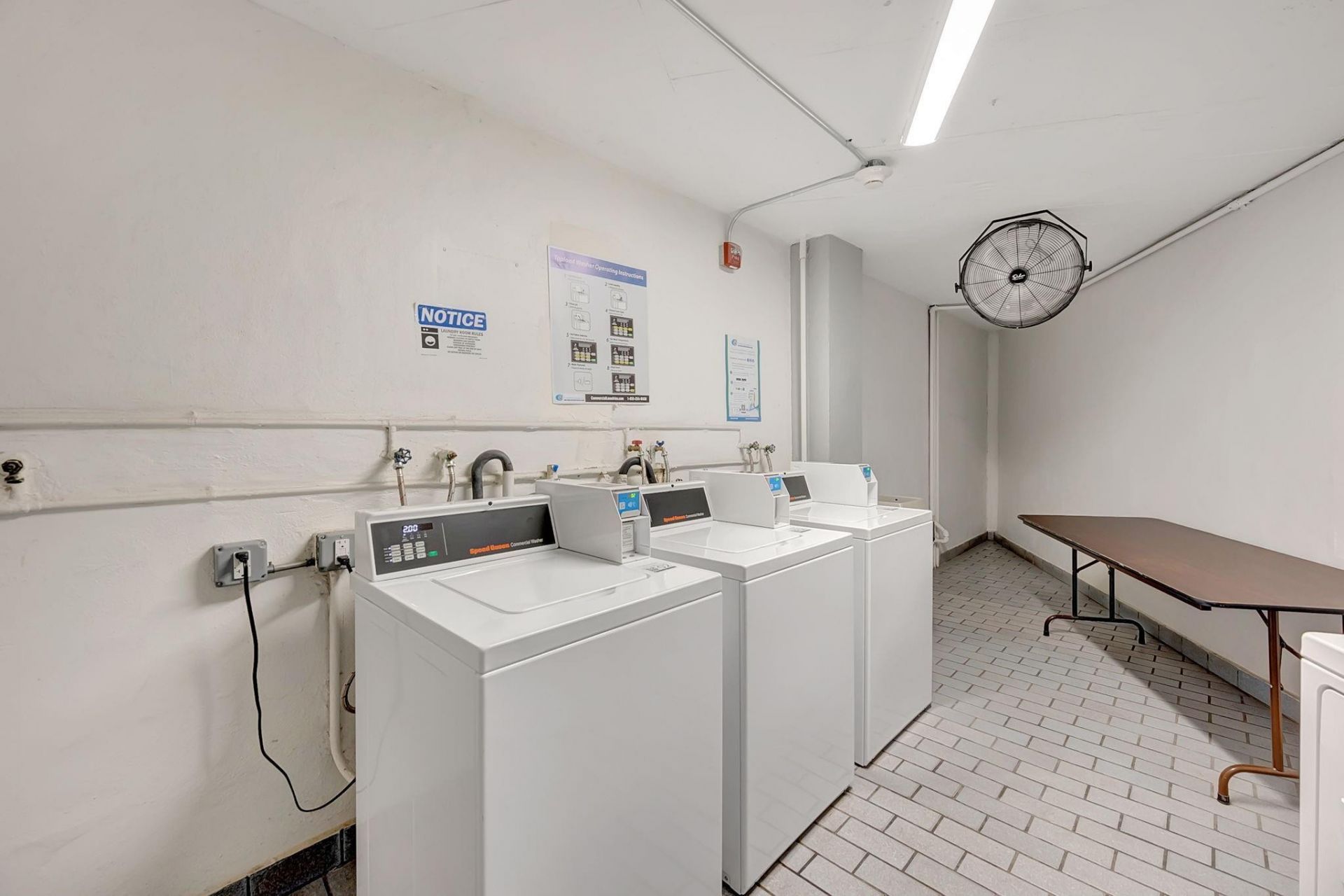 1913 S Ocean Drive, Unit 207, Hallandale Beach, FL 33009 Photo