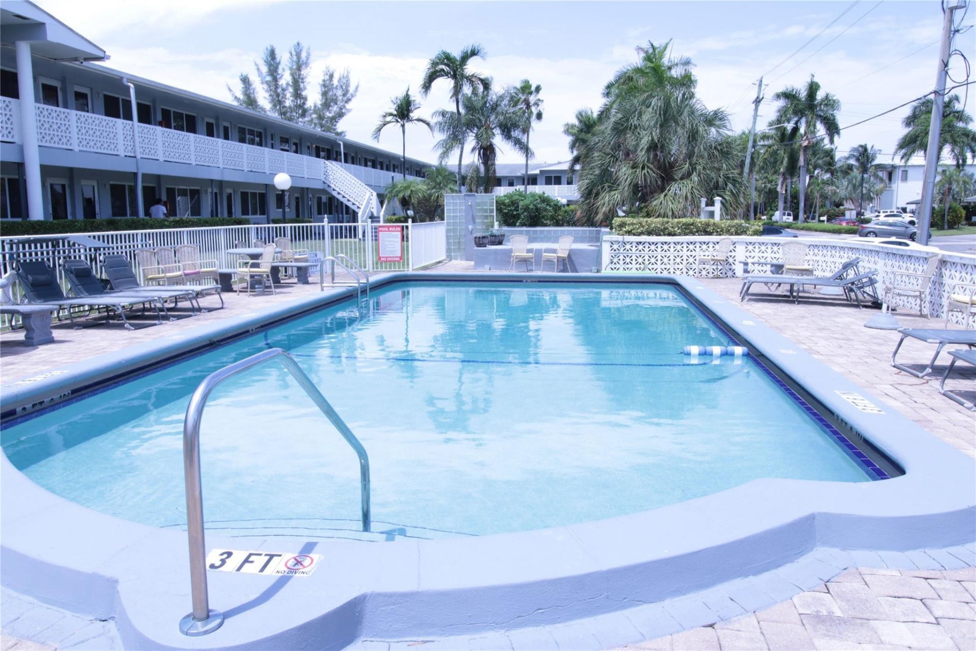 600 Layne Boulevard, Unit 119, Hallandale Beach, FL 33009 Photo
