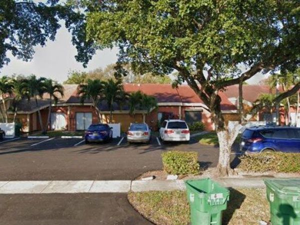 2427 NW 55th Terrace, Unit 2427, Lauderhill, FL 33313