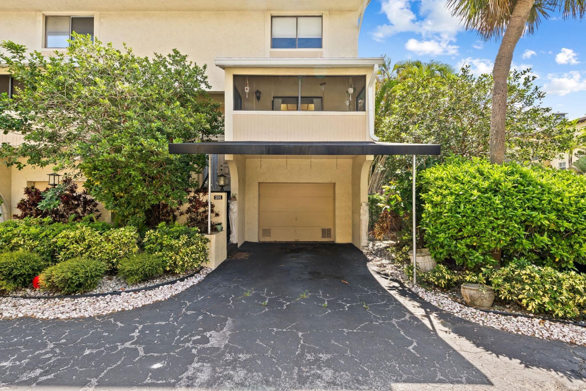 3225 NE 13th Street, Unit 201, Pompano Beach, FL 33062 Photo