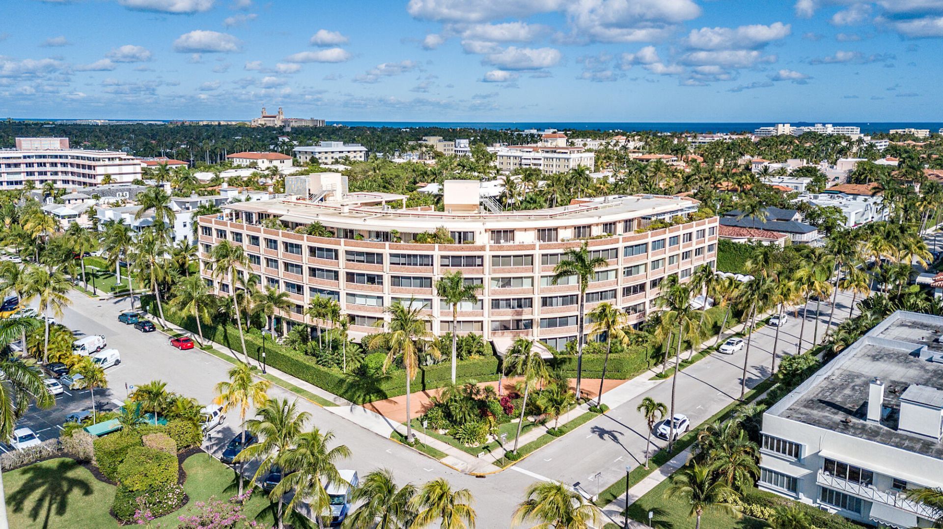 369 S Lake Drive, Unit 2b, Palm Beach, FL 33480 Photo