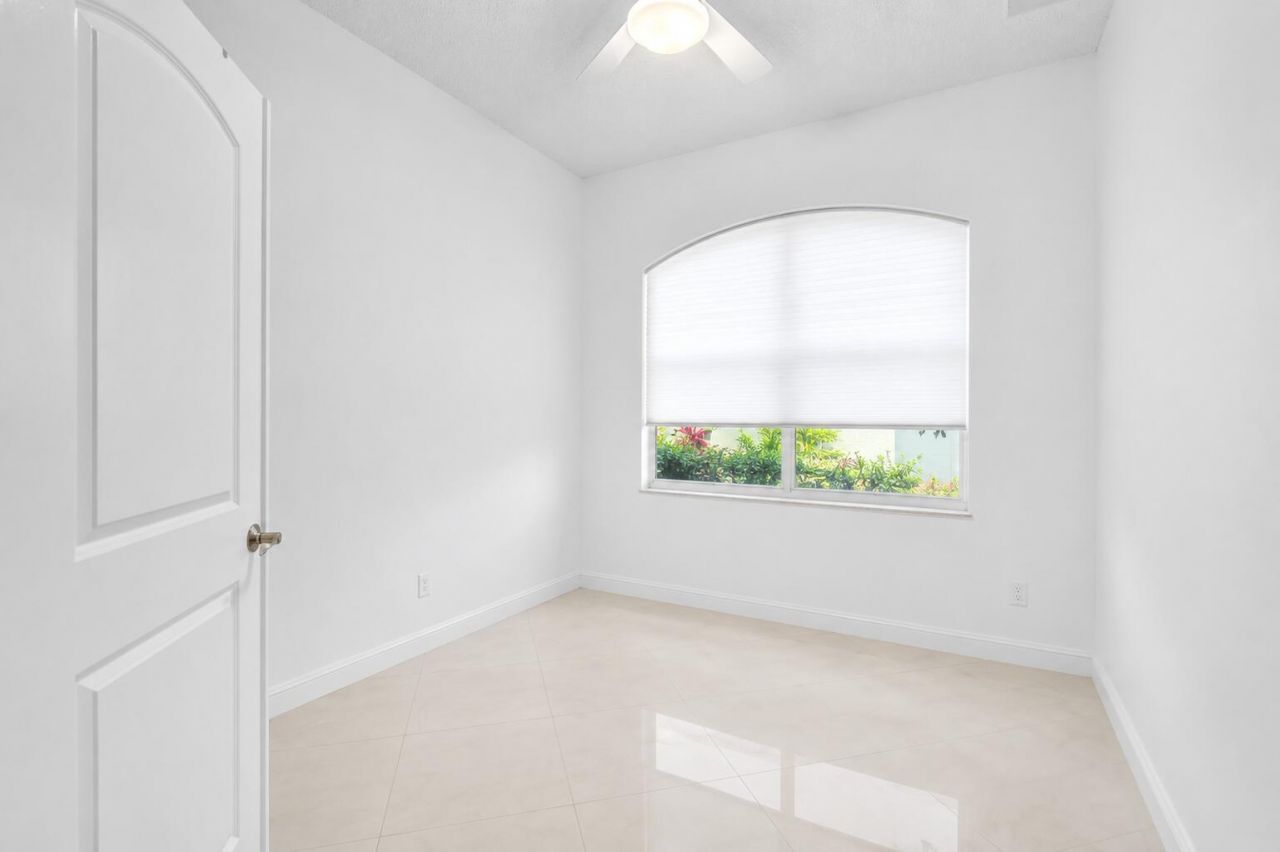 8914 Brittany Lakes Drive, Boynton Beach, FL 33472 Photo