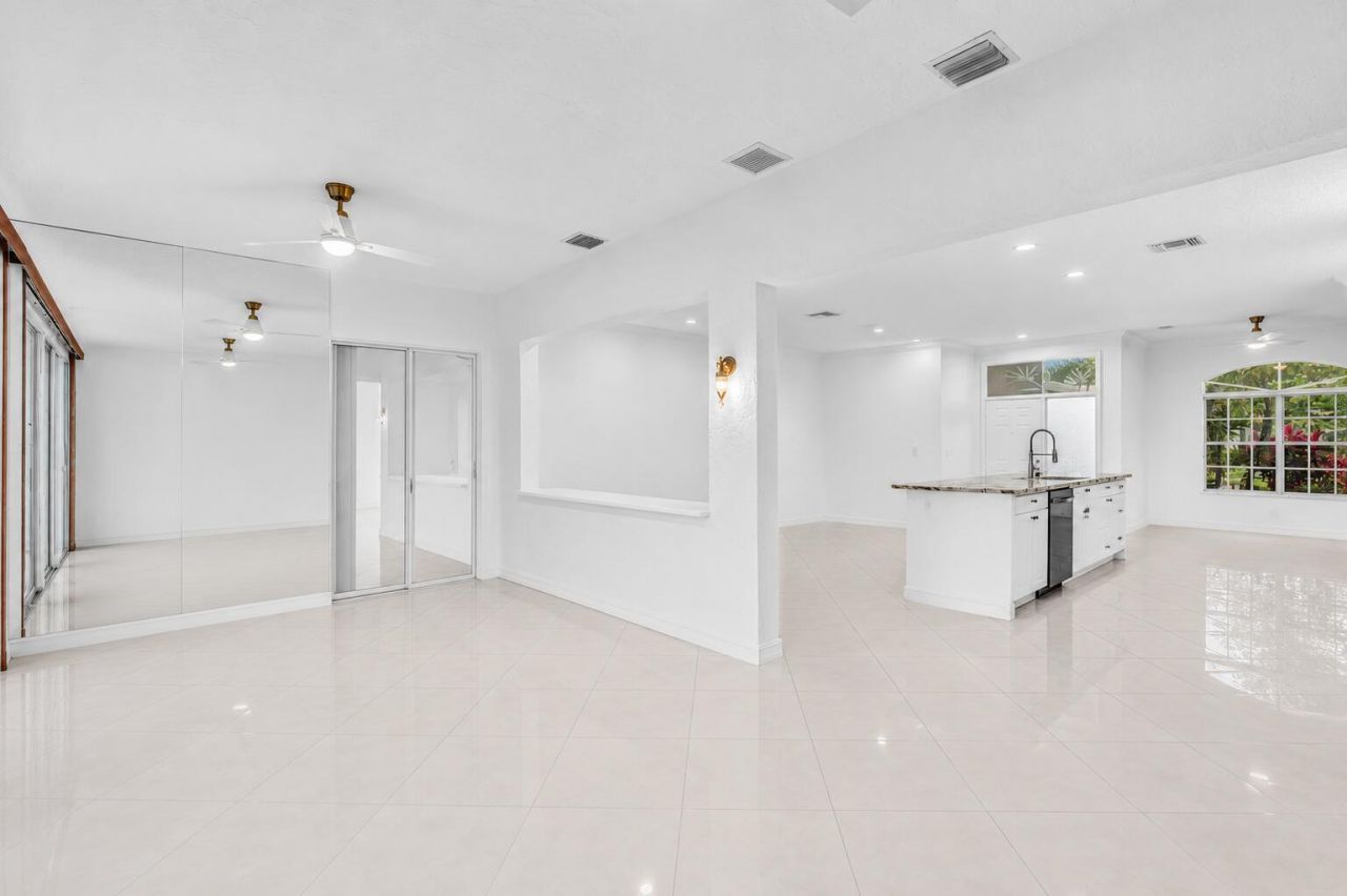 8914 Brittany Lakes Drive, Boynton Beach, FL 33472 Photo