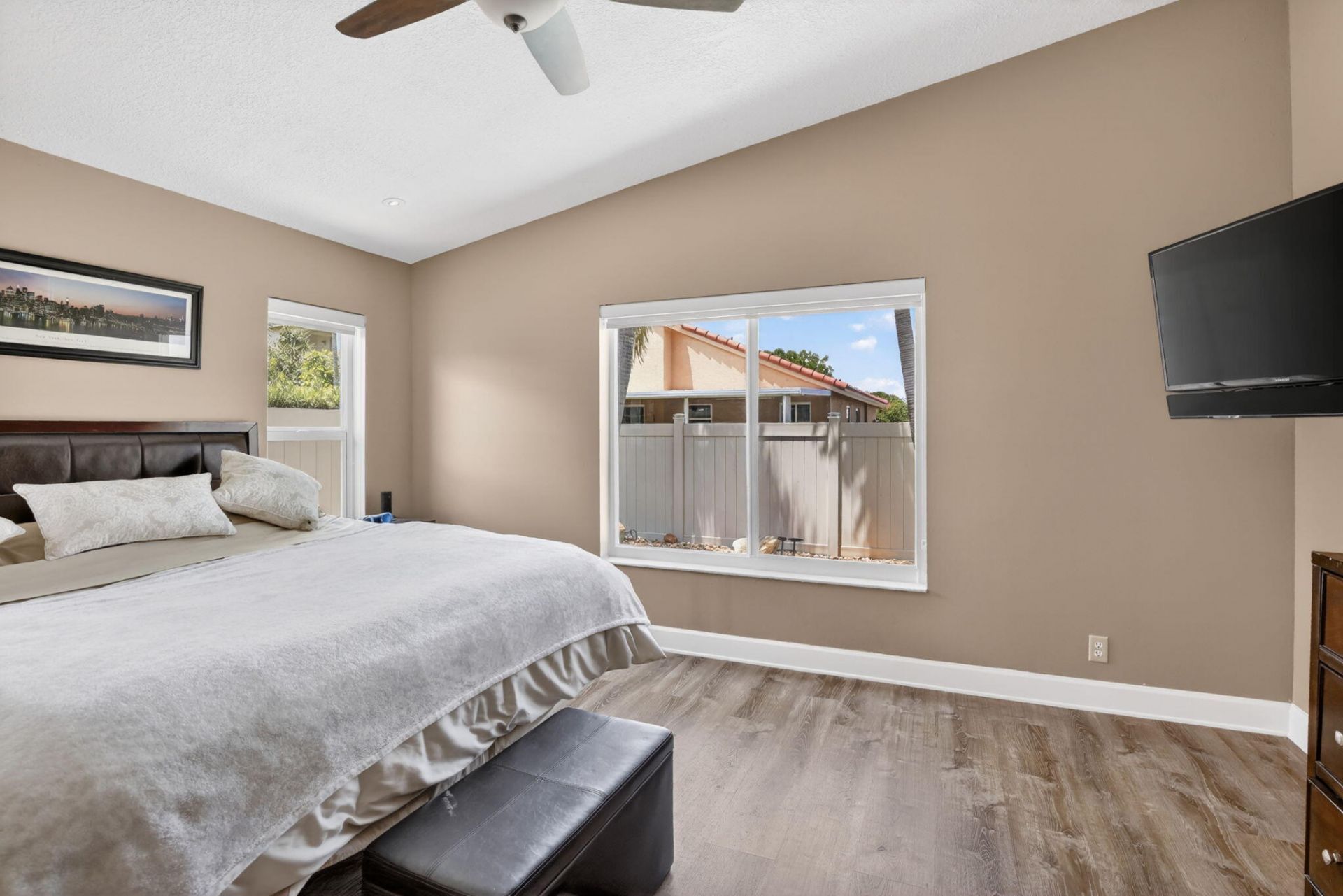 20869 NW 17th Street, Pembroke Pines, FL 33029 Photo