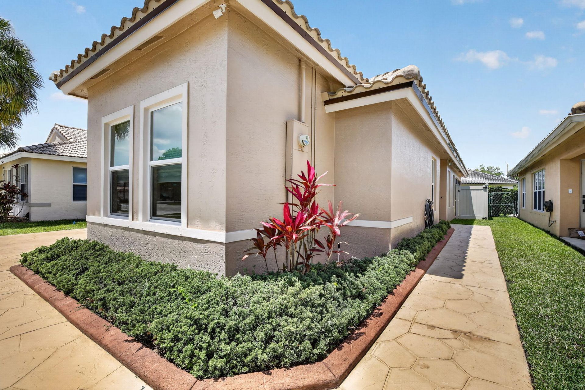 20869 NW 17th Street, Pembroke Pines, FL 33029 Photo