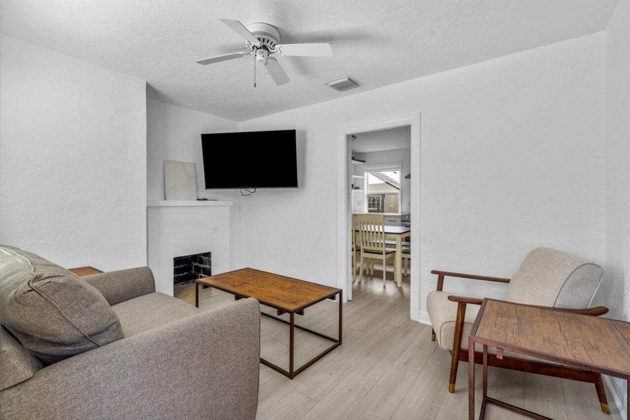 301 NE 1st Street, Delray Beach, FL 33484 Photo