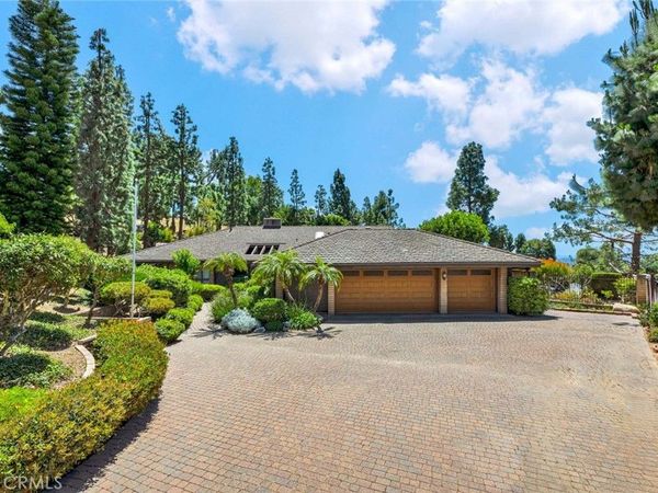 19882 Highcrest Circle, North Tustin, CA 92705