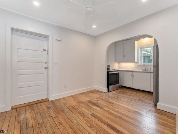 74 Main St, Unit 7, Califon, NJ 07830