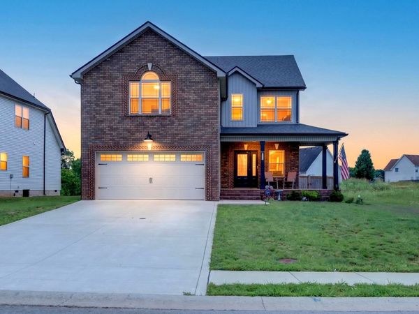 1305 Apple Blossom Rd, Clarksville, TN 37042