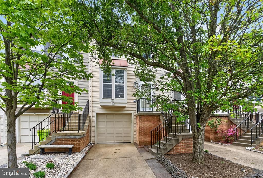 7723 Markham Grant Lane, Alexandria, VA 22315 Main Photo