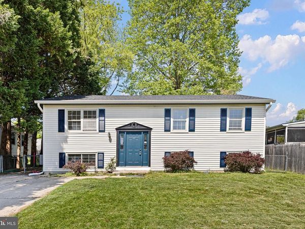 20 DORSEY LANE, BEAR, DE 19701