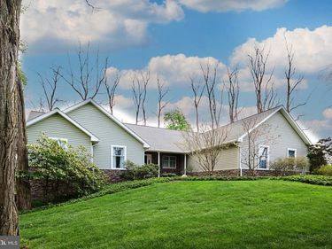 2890 HALFMOON VALLEY ROAD, PORT MATILDA, PA 16870