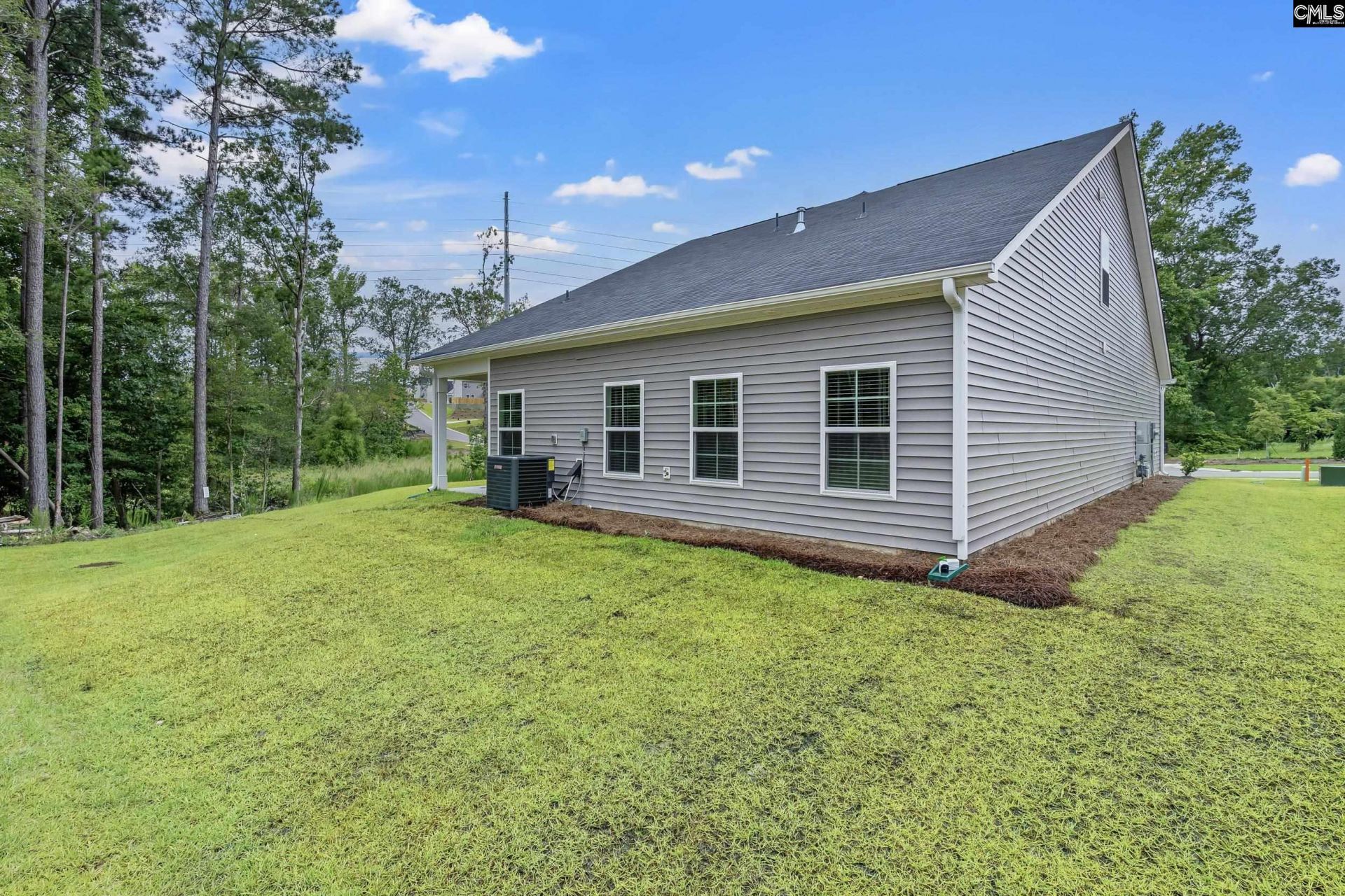 180 Calm Citadel Drive  Photo 6