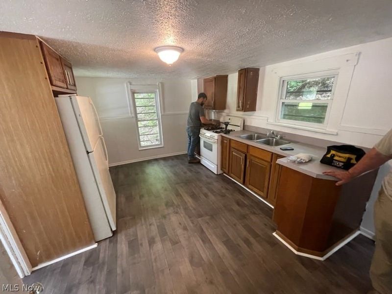 539 Tremont Avenue SE, Massillon, OH 44646 Photo 2