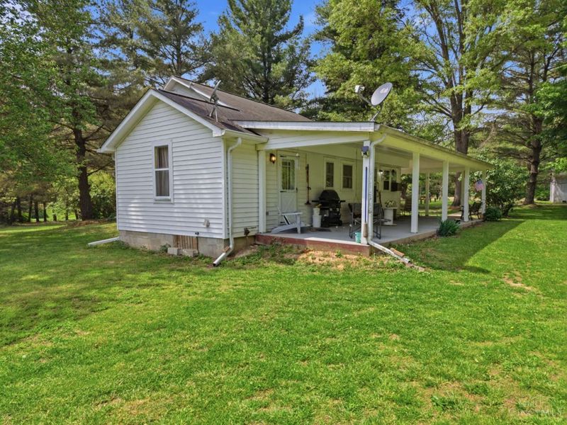 10559 Dixon Road, Jackson Twp, OH 45697 Photo 3