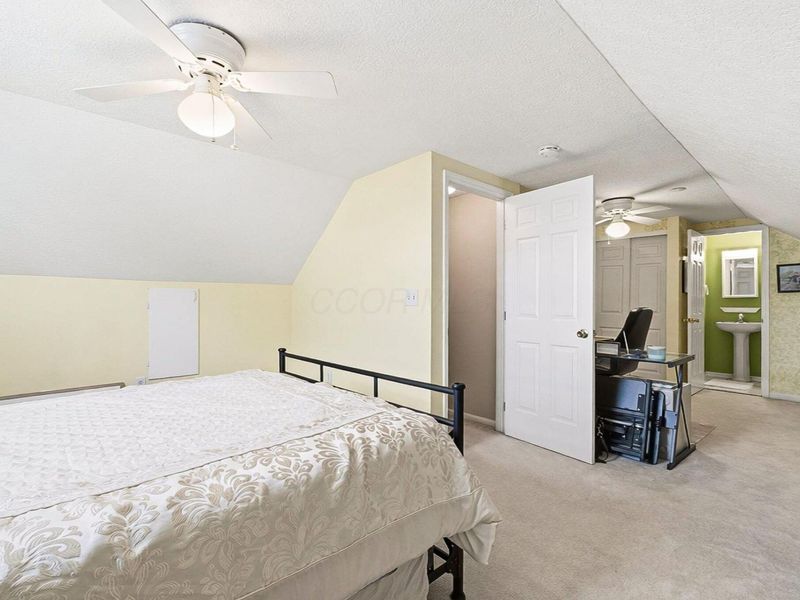 7849 Meadowlark Lane N, Unit Building 1, Reynoldsburg, OH 43068 Photo 36
