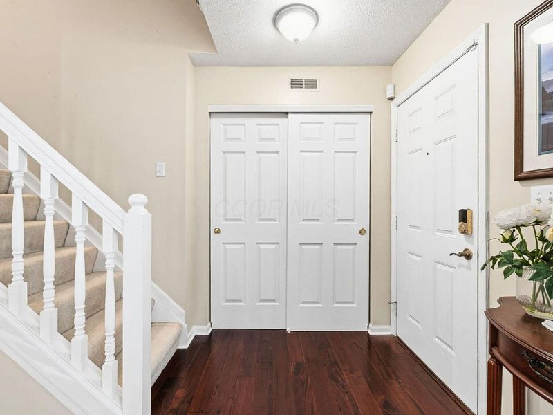 7849 Meadowlark Lane N, Unit Building 1, Reynoldsburg, OH 43068 Photo 8