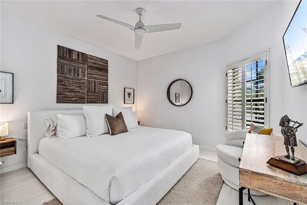 27175 Oakwood Lake Dr, Unit 201, Bonita Springs, FL 34134 Photo