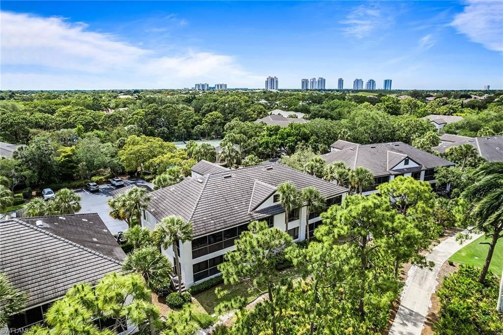 27175 Oakwood Lake Dr, Unit 201, Bonita Springs, FL 34134 Photo