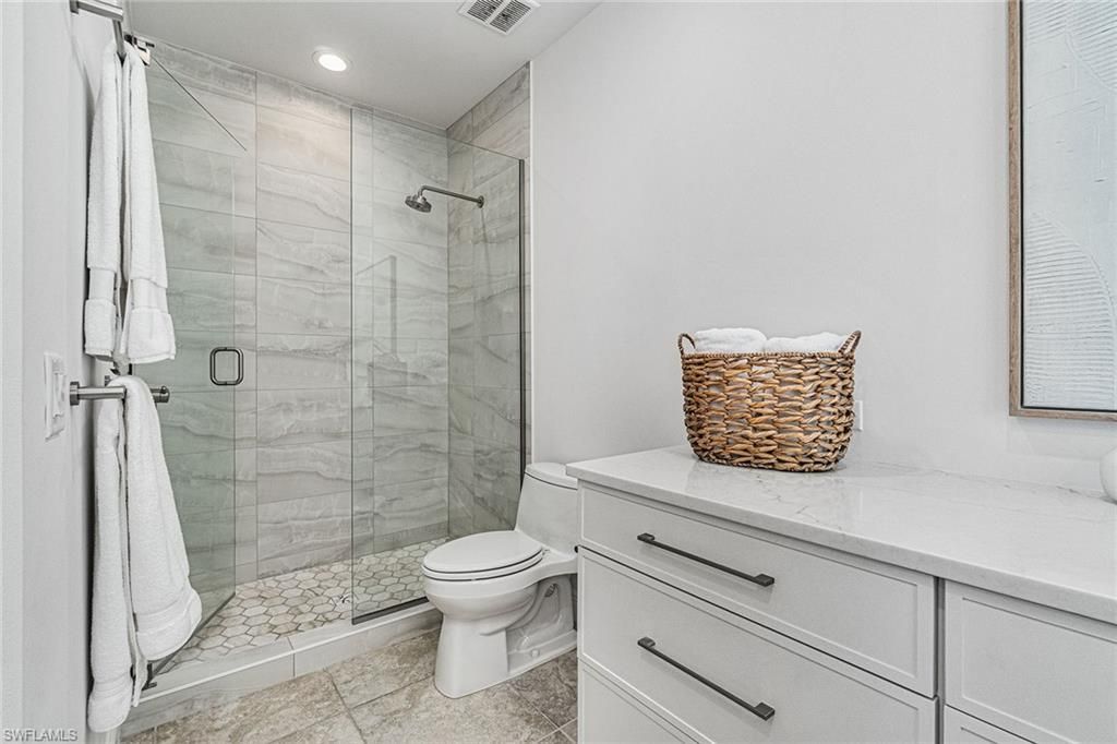 27175 Oakwood Lake Dr, Unit 201, Bonita Springs, FL 34134 Photo