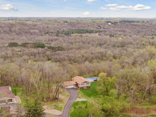 373 Krattley Lane, Hudson, WI 54016